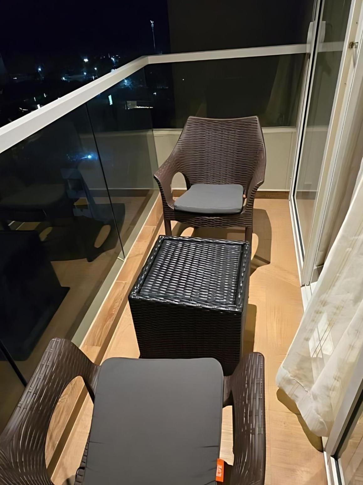 Negombo Ocean Breeze - Bliss On The Beach Luxury Apartments By Serendib Vacation Kültér fotó