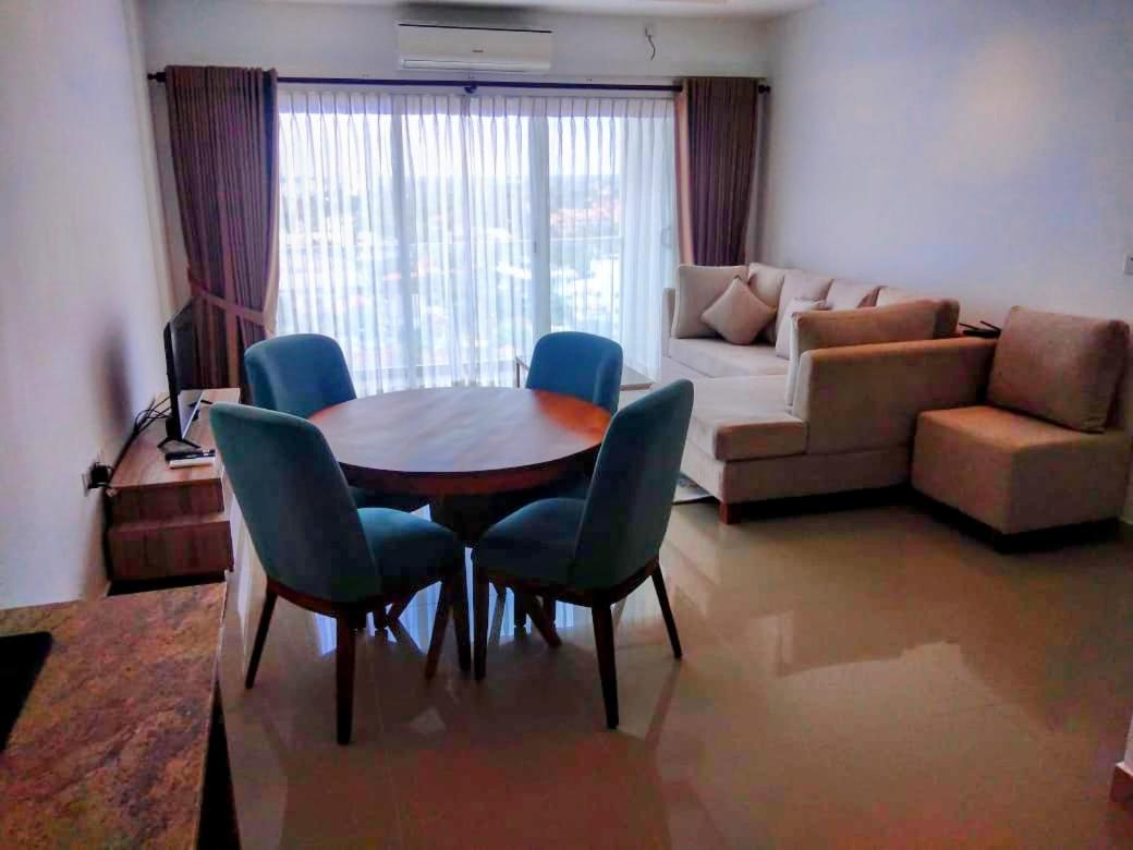 Negombo Ocean Breeze - Bliss On The Beach Luxury Apartments By Serendib Vacation Kültér fotó